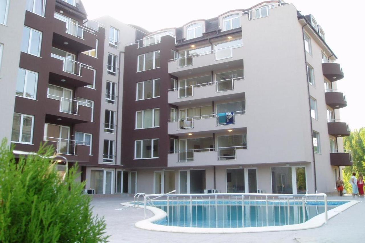Stella Polaris Apartcomplex Slăntjev Brjag Exteriör bild