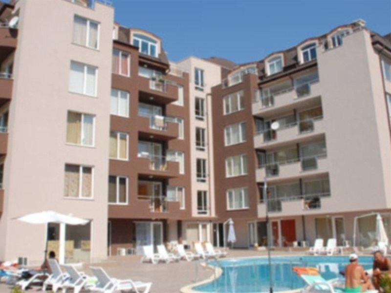 Stella Polaris Apartcomplex Slăntjev Brjag Exteriör bild