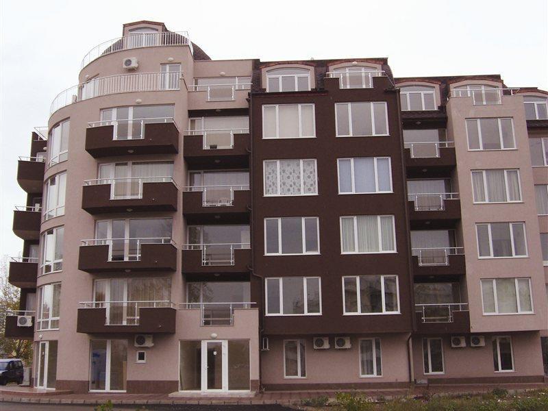 Stella Polaris Apartcomplex Slăntjev Brjag Exteriör bild